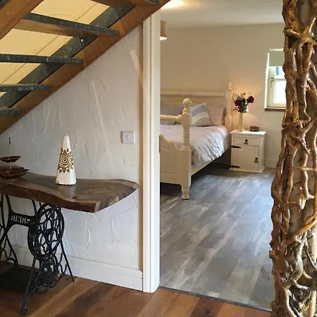 Mary's Bespoke Killarney